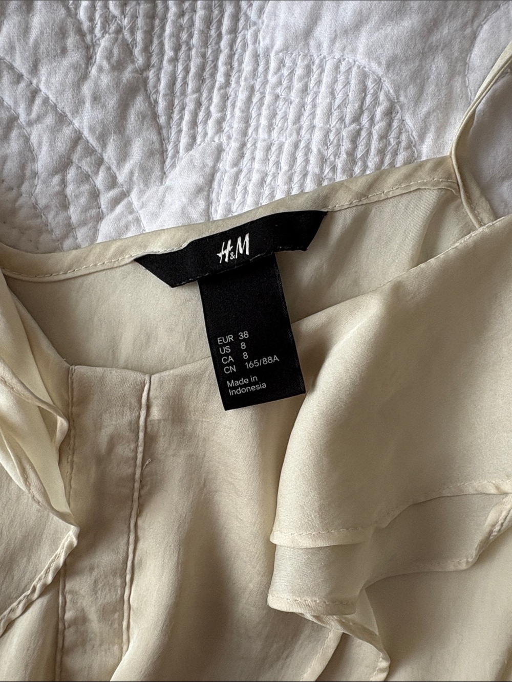 H&M butter yellow Ruffle Tie-Shoulder Peplum Camisole - Picture 2 of 2